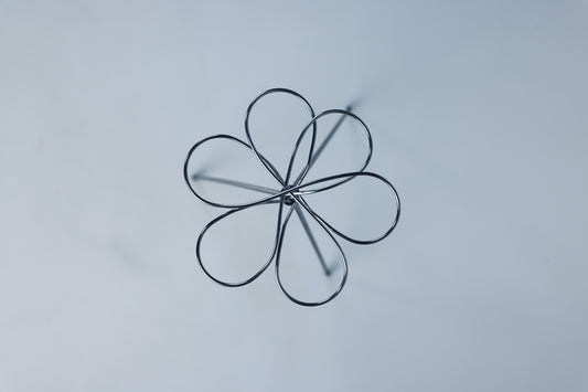 Blumenständer "FLORIAN" by Aaron Bigos