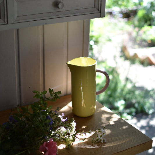 Kanne JUNO by Lea-Katharina Buchegger