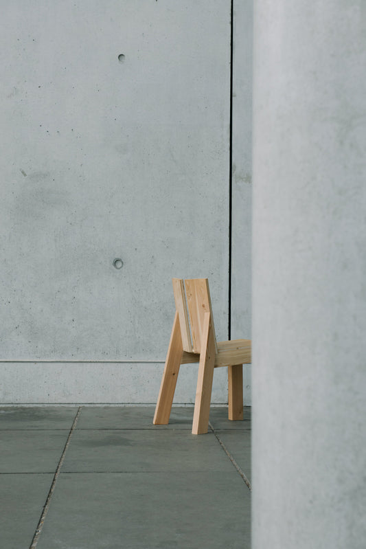 Stuhl ECKART by Tobias Trübenbacher