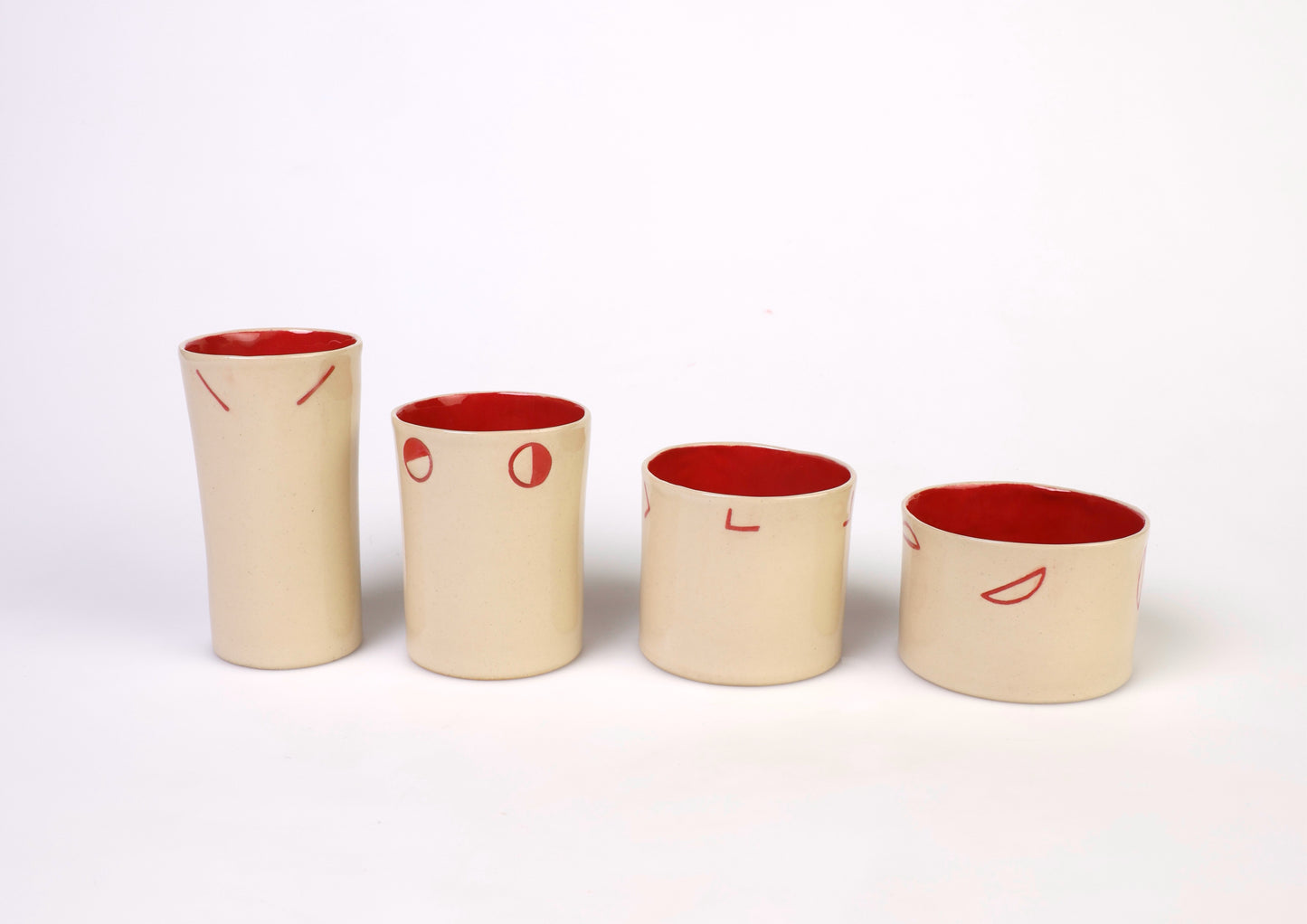 Becher-Set "HOWRU" by Aaron Slupinski