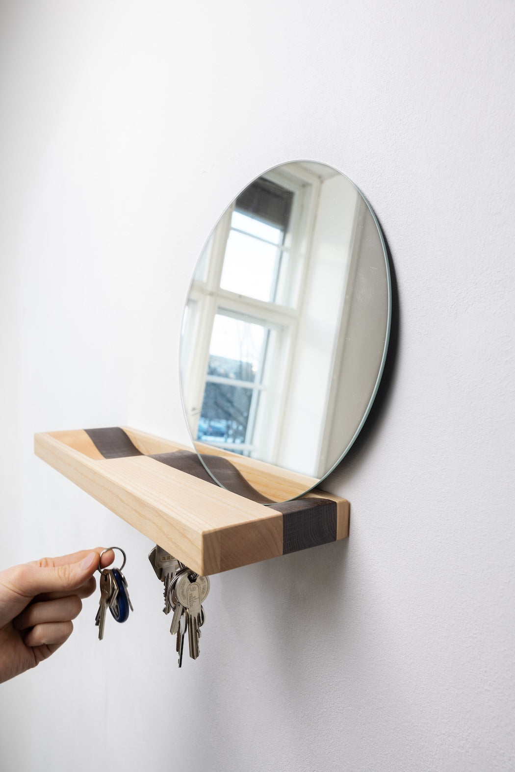 Wandregal "Memento" by Laurin Höhne