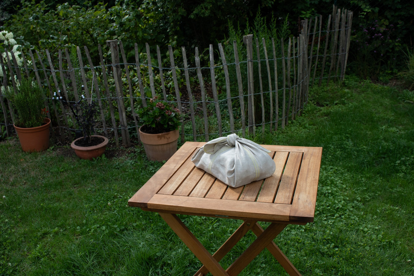 Tuch und Schneidbrett "LAIB & LEINEN" by Johanna Printz