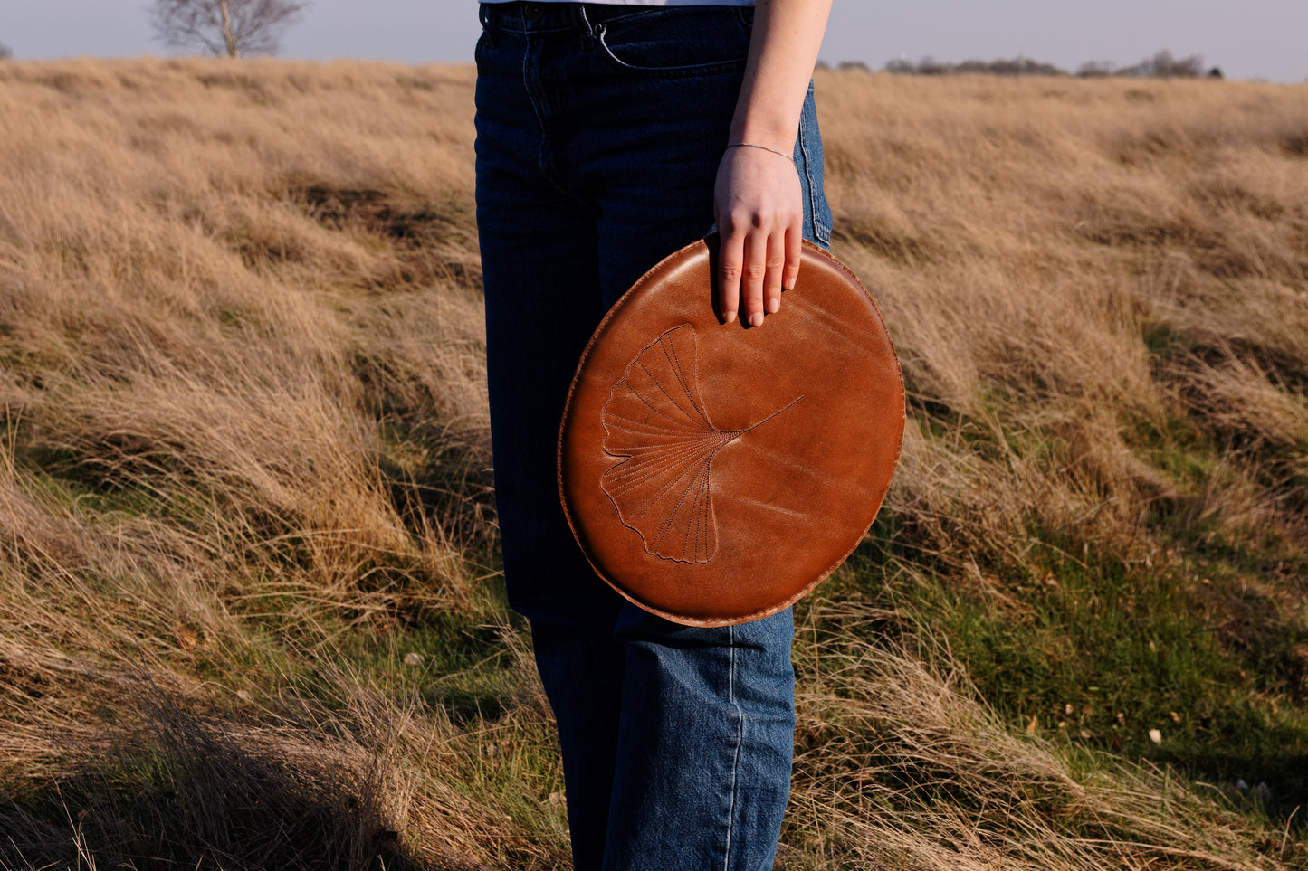 Leder-Sitzkissen Set "Ginkgo" by Fiona Reinecke