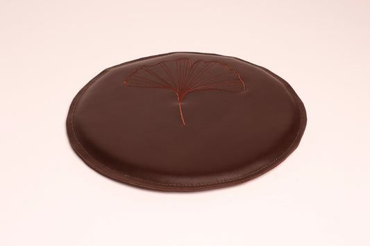 Leder-Sitzkissen Set "Ginkgo" by Fiona Reinecke
