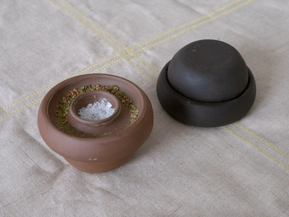 Mörser für Salz und Pfeffer "Moé" by Johanna Printz