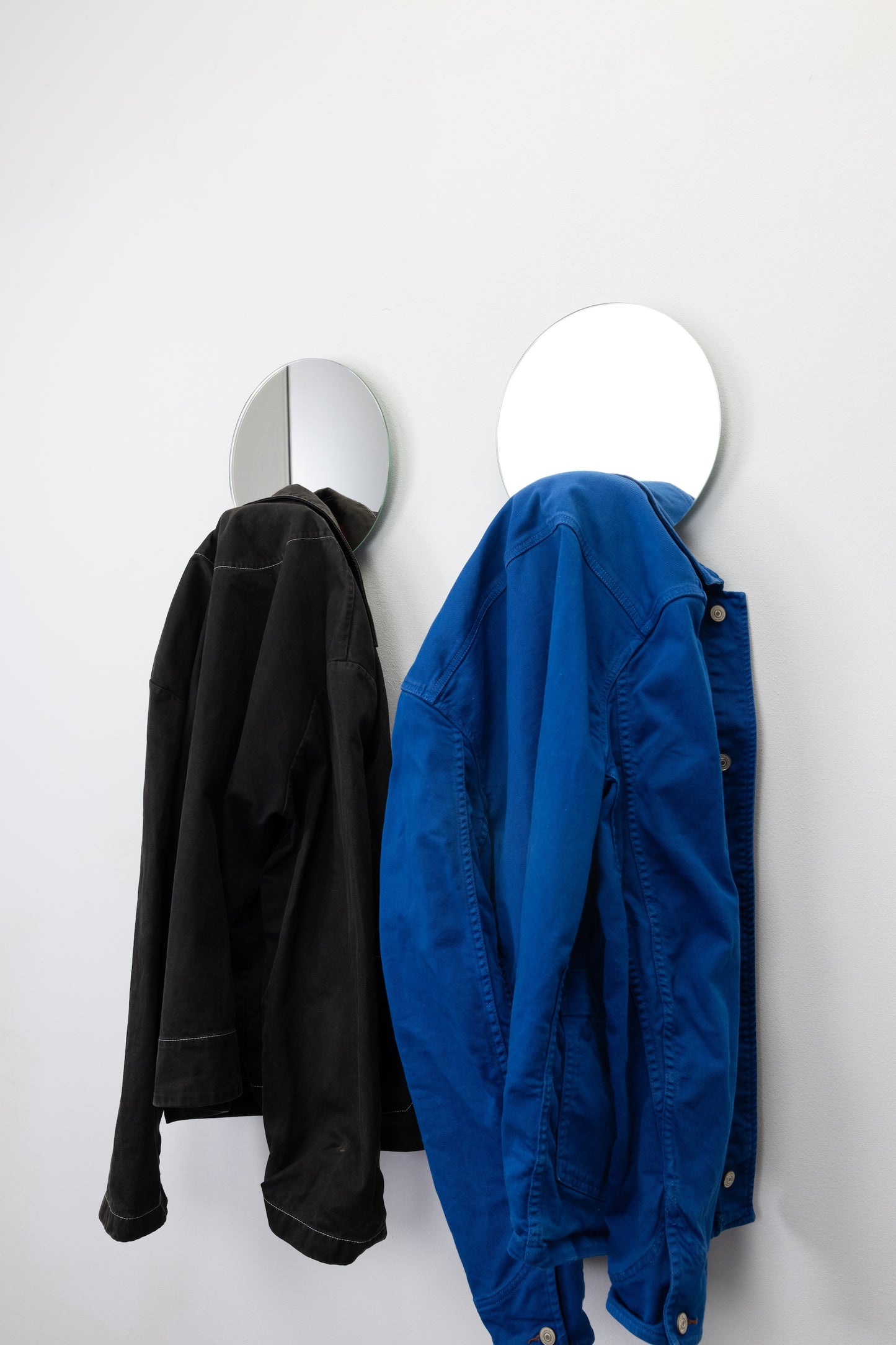 Spiegel "IMA" by Jul Gross